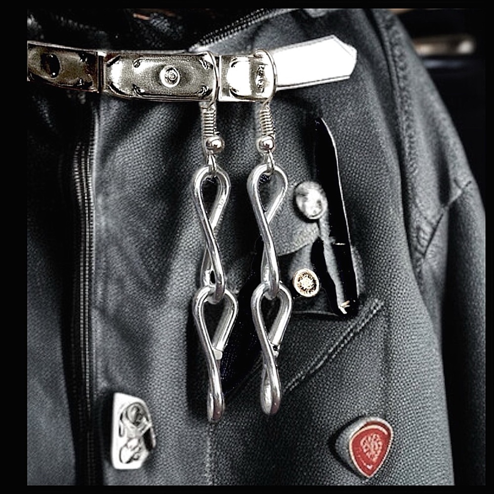 5 For $25💫Punk Rocker Silver Chain Dangles